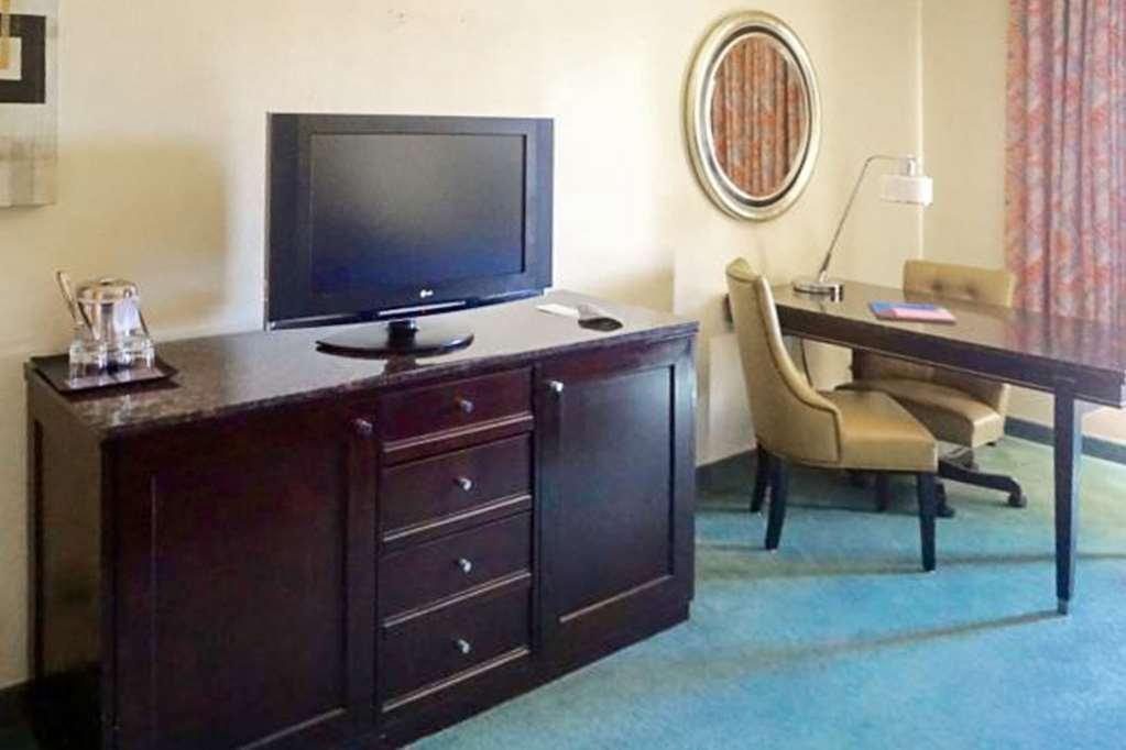 Red Roof Inn Ridgecrest Habitación foto